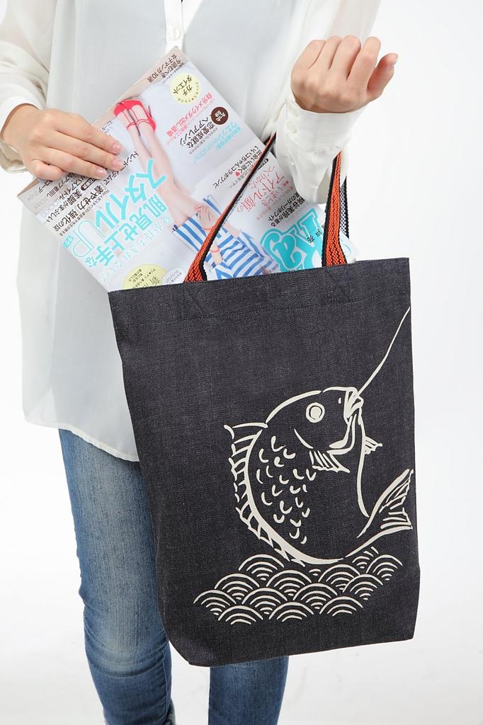 Kurashiki denim tote retro style Japanese vertical made in Japan and Moon bag, pattern, size, (Waves Rabbit)