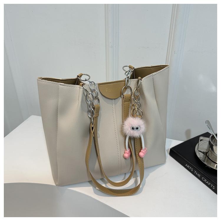 Class Bag Women's Large Capacity 2025 New Summer Popular Versatile Shoulder Bag College Student Commuter Tote Bag