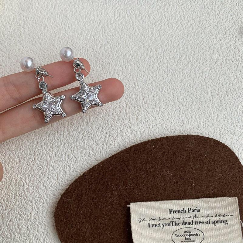 Fashion Micro Zircon Star Pendant Earrings for Women Versatile Luxury Pearl Geometric Dangle Earrings Party Jewelry Accessories