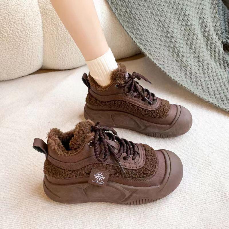 

МОДНЕ ВЗУТТЯ Чоловічі дихаючі спортивні кросівки Спортивне взуття для бігу Відкритий жіночий теніс Тренажер для тренажерного залу 40 коричневий