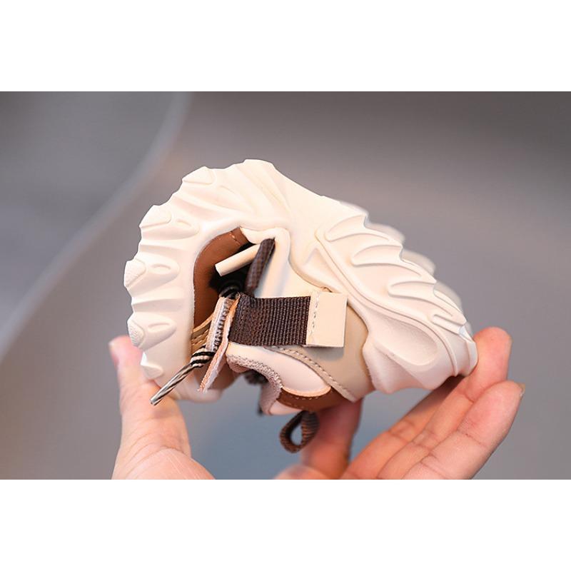 Children's Bread Sports Shoes | Fashionable Running Sneakers for Boys & Girls, Casual Athletic Footwear Everyday Sneakers