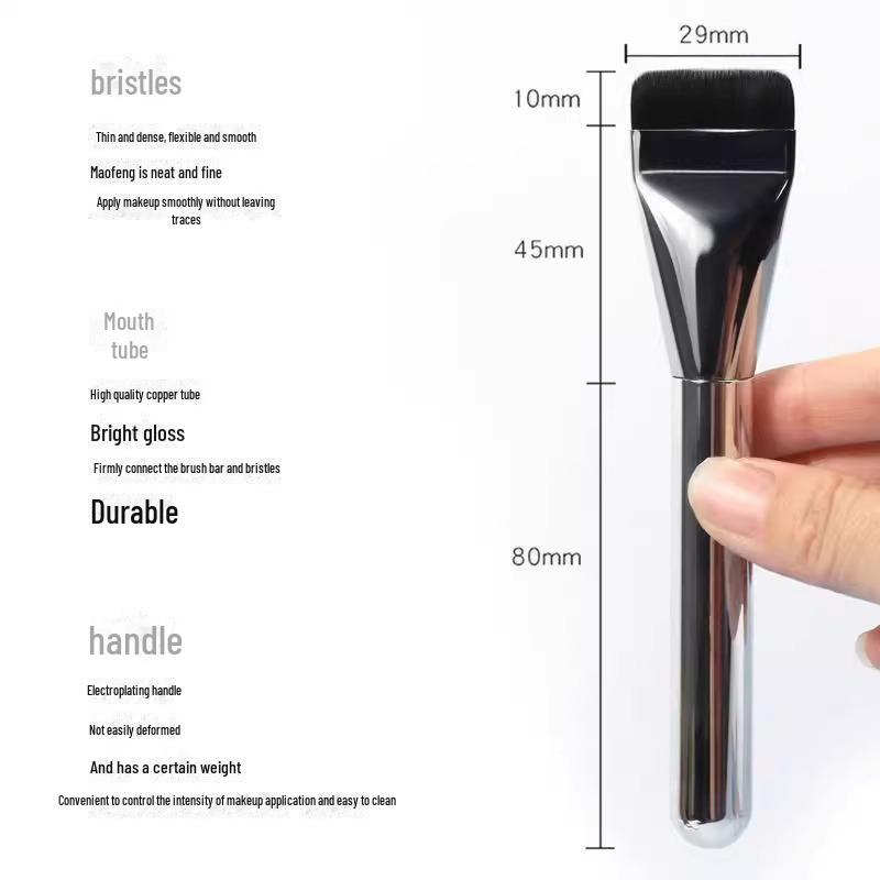 Korean Flat Head Foundation Brush - Ideal for Students and Makeup Artists, Perfect for Concealer, Powder, and Base Makeup.