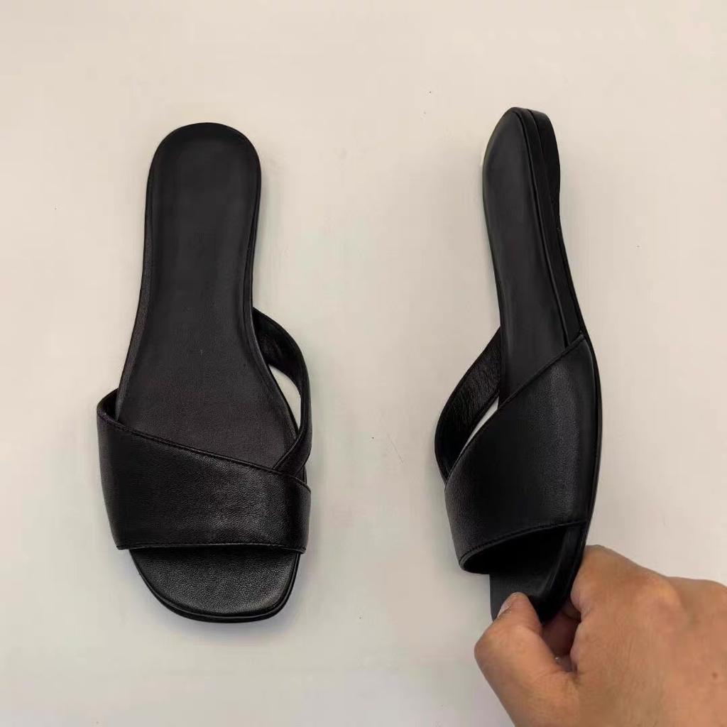 Version i kohud~ Enkla nisch fyrkantig tå öppen tå ett ord coola tofflor för kvinnor att bära 2025 sommar strand flats