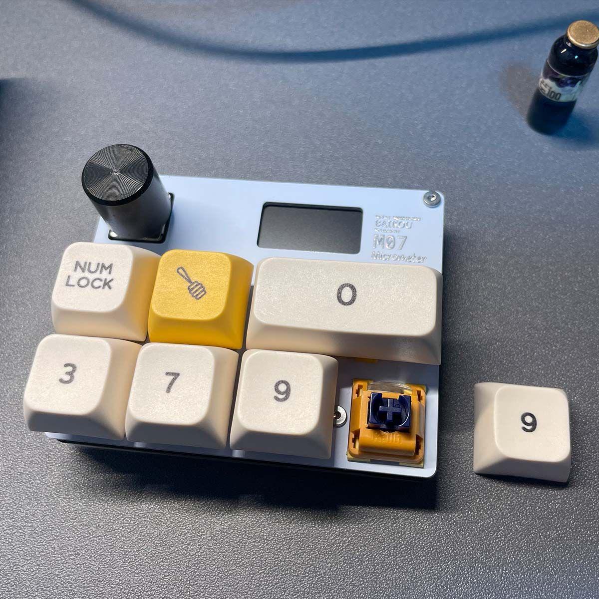 

Brand New Magnetic Axis Keyboard: 0.01mm Precision, Rapid Trigger, RT/RS Function, Key Reassignment Support.