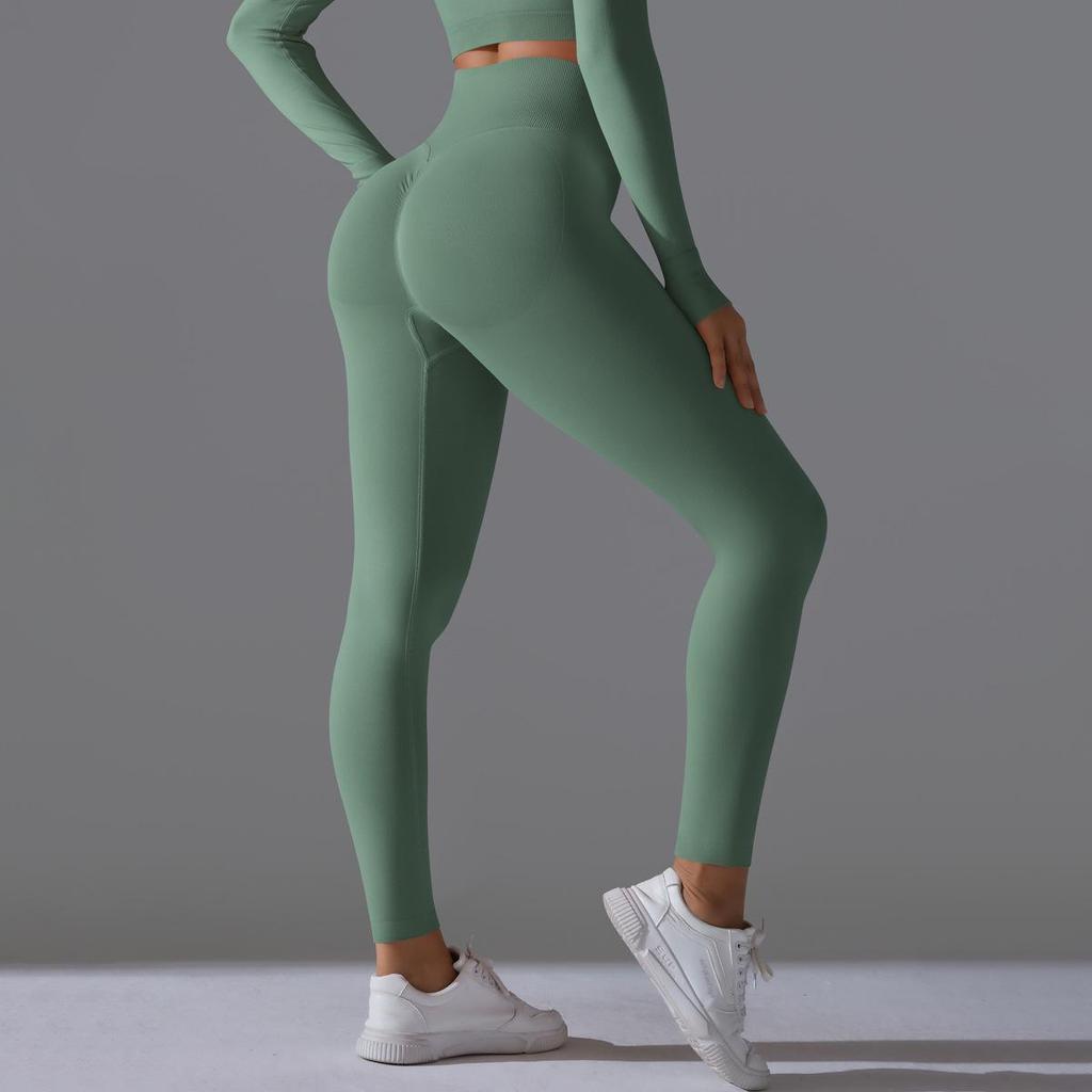 Seamless High-Waisted Yoga Pants with Peach Lift - Quick-Dry and Breathable for Running and Fitness