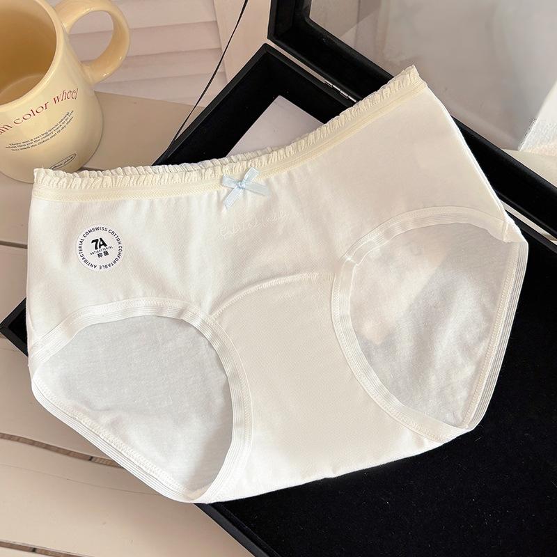 Ladies Spring and Autumn New Lovely Cotton Comfortable 7A Antibacterial  Extended Crotch Waist Underwear