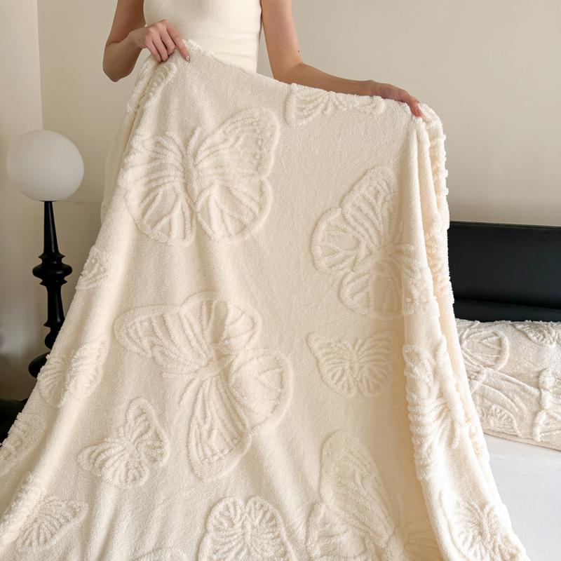 High weight luxury comfortable Tafu velvet butterfly jacquard blanket solid color multifunctional leisure blanket