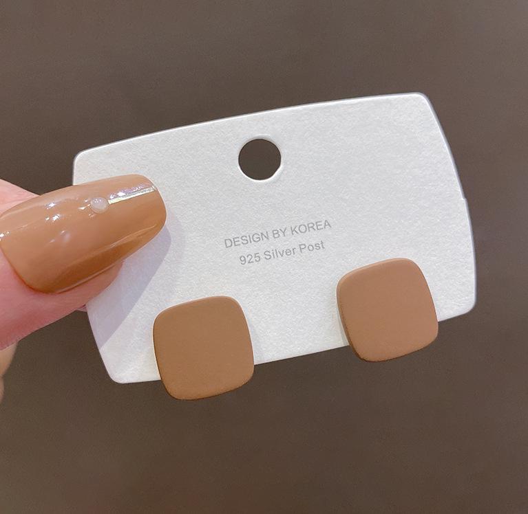 S925 Silver Needle Geometric Square Stud Earrings Female Retro French Internet Celebrity Contrasting Earrings Mori Simple Earrings