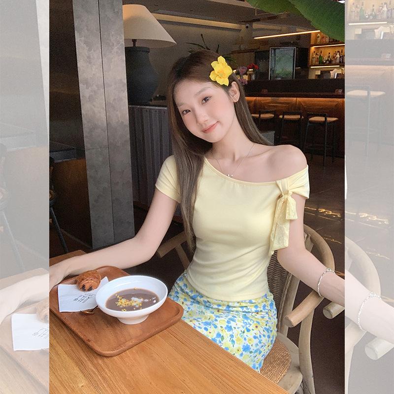 

Дизайнерские бретели, диагональный вырез, футболка с коротким рукавом, женский летний шик, кружево на спине, короткий топ на талии L