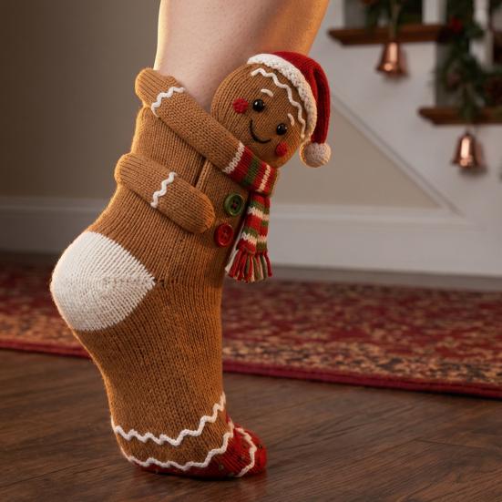 Winter Seasonal Room Ornament 3D Hugging Christmas Stockings for Fireplace Decorations, Large Knit Holiday Gift Decorative Hanging Pendant