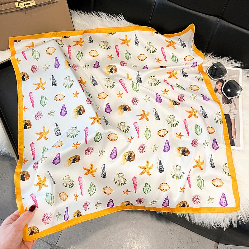 71Cm silk scarf women's high-end sense European and American hot-selling printed fashion scarf retro paisley cashew flower satin square scarf