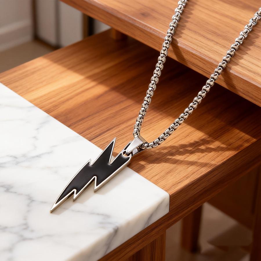 Hip-hop Style Lightning Stainless Steel Necklace, Unique Streetwear Choker, Unisex Versatile Pendant, Hypoallergenic and Colorfast