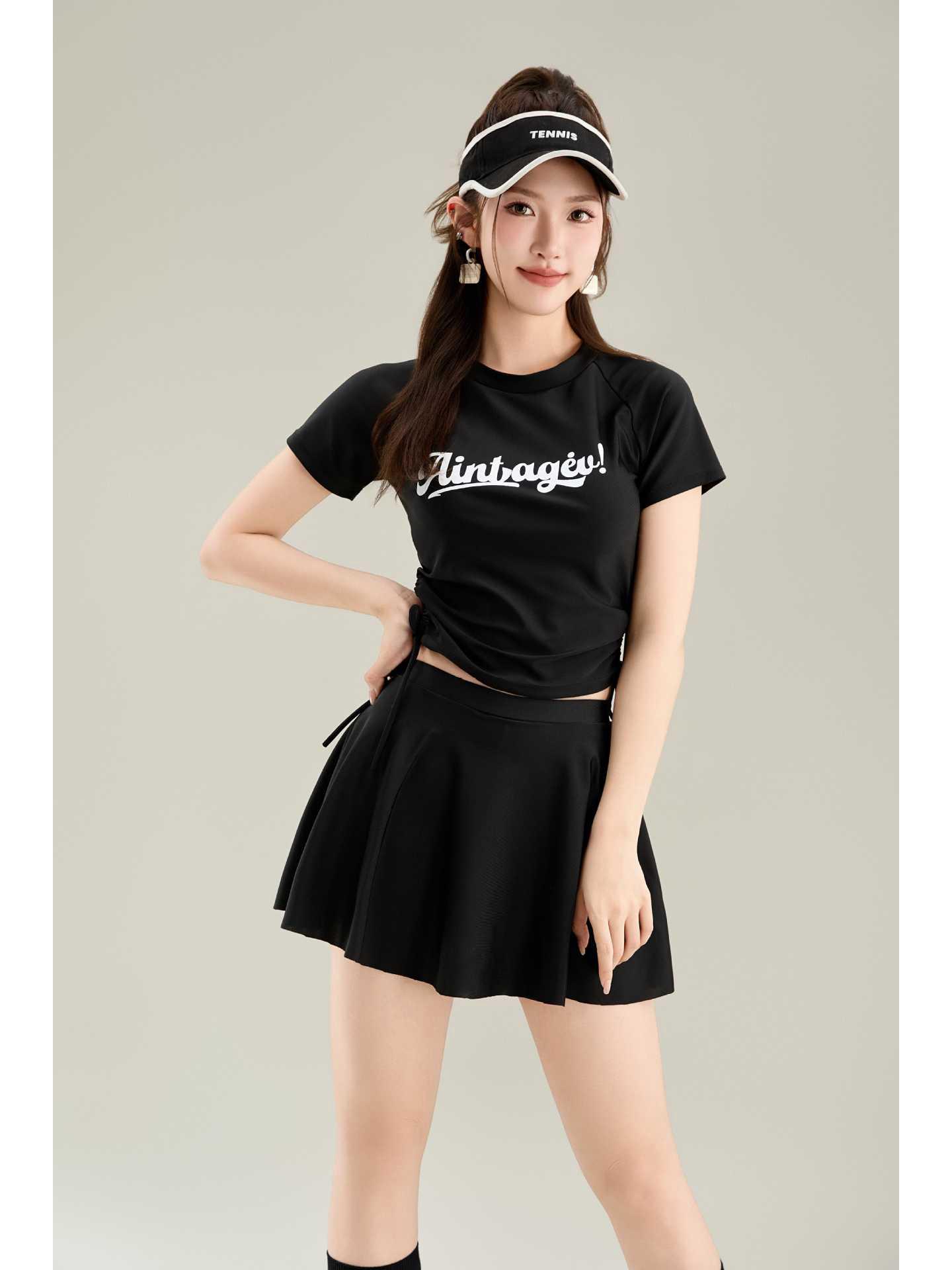 

Женский купальник-тройка высокого класса 2025: Сексуальный и спортивный пляжный и термальный комплект L чёрный