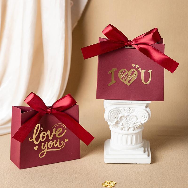10Pcs Chocolates Gift Packaging Box Suitable For Wedding Candies And Valentine'S Day Love Wings Gold Foil Gift Box With Ribbon