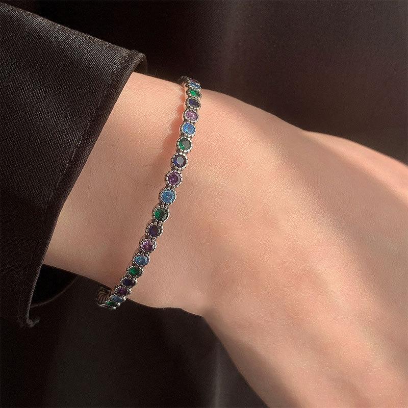 Blue Geometric Zircon Graffiti Bracelet: Women's Retro Chic Design