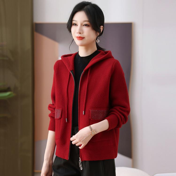 Mom's New Style Knitted Woolen Jacket for Spring and Autumn Clothes for Middle-aged and Elderly Women Wearing Hooded Cardigan Zipper Shirt Casual Top