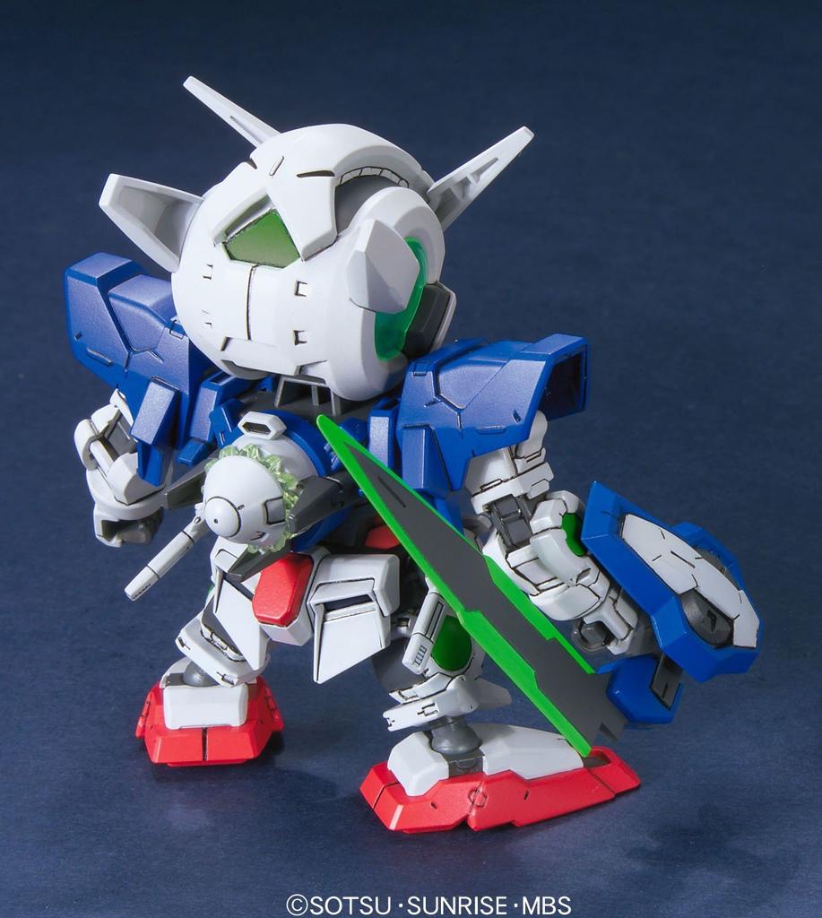 SD Gundam BB Senshi Mobile Suit Gundam 00 Gundam Exia Repair II Plastic Model (BB Senshi) Pre-colored
