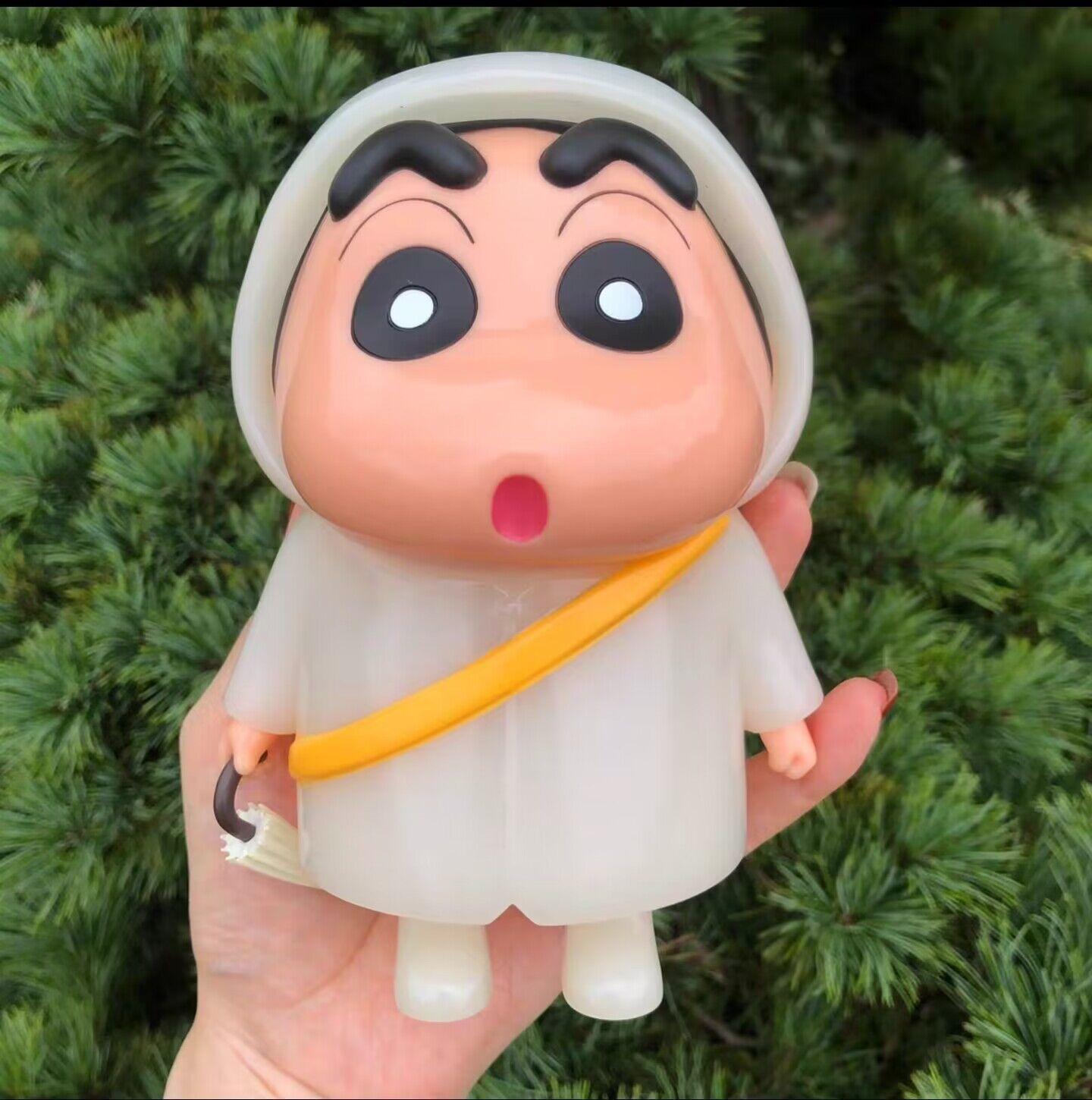 Crayon Shin-chan, cute, Nohara Shinosuke, raincoat with umbrella, doll ornament, model, boxed figure.