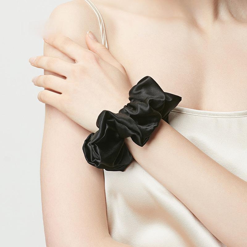 100% Mulberry Silk Scrunchie Custom Logo 5cm Hair Ties Luxury Pure Silk Hair Rings Women Hair Accessories in Stock