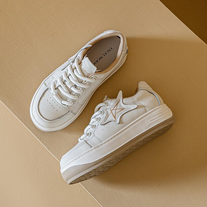 

Женские белые туфли из первого слоя коровьей кожи, новинка осени и зимы 2025 года, удобные, на шнуровке, универсальные, для маленькой ноги, повседневные, на толстой подошве 39