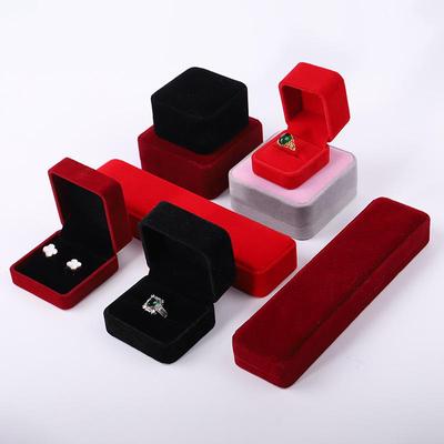 Schmuck & Accessoires – Schmuckschatullen