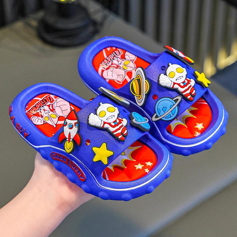 

Ultraman summer children s slippers for boys, non-slip indoor bathing slippers for older children, anti-collision soft-soled kids sandals 34-35Inner Length20.5cm темно-синий