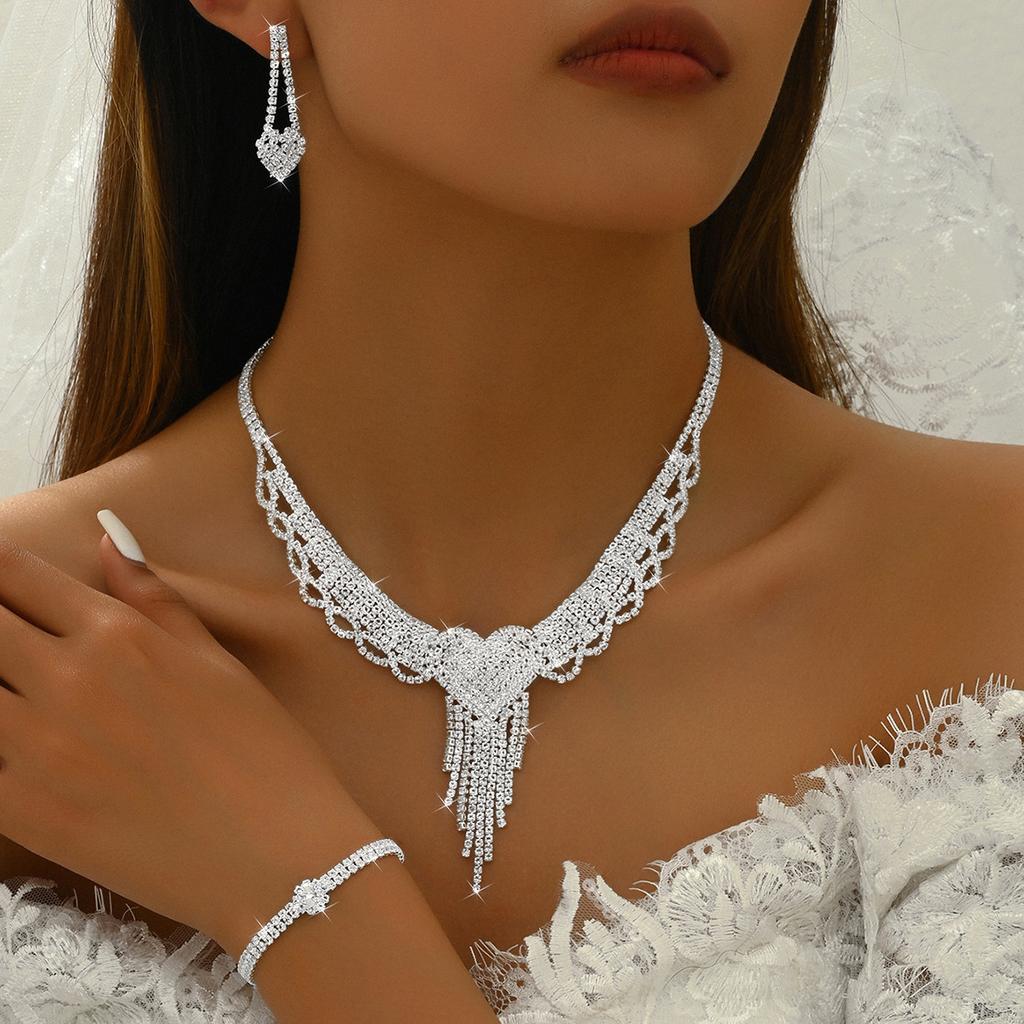 Middle Eastern Jewelry Dubai Jewelry Bridal Bridal Set Vietnam India Banquet Necklace Earrings Ring Bracelet