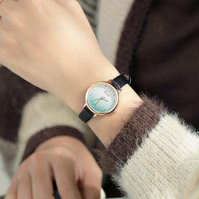 Uhr Damen Schlicht Klein Frisch Mode Farbverlauf Ins Stil Studentenuhr Quarz Uhr