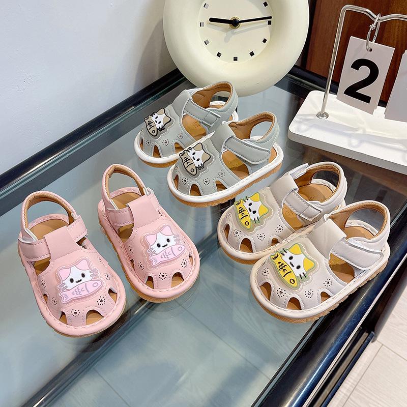 Infant Summer Sandals: Non-Slip Soft Sole, Closed Toe, Cartoon Design, Light-Up Squeaky Shoes