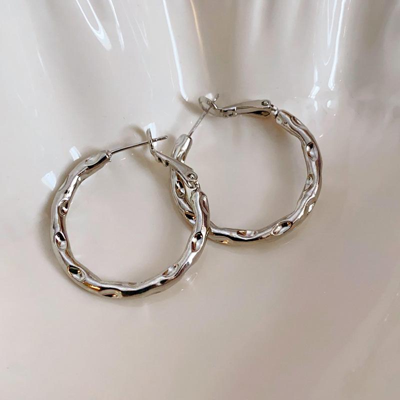 Exaggerated Big Circle Hoop Earrings for Women Statement Jewelry Smooth Circle Earrings Femme Boucles D'oreilles