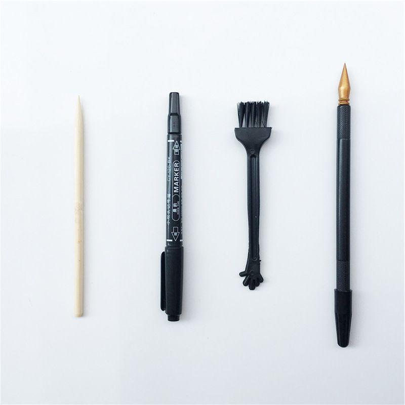 

Арт Царапки Цветная бумага Бумага для волшебной живописи С палочкой для рисования Украсить 4 Piece Suit