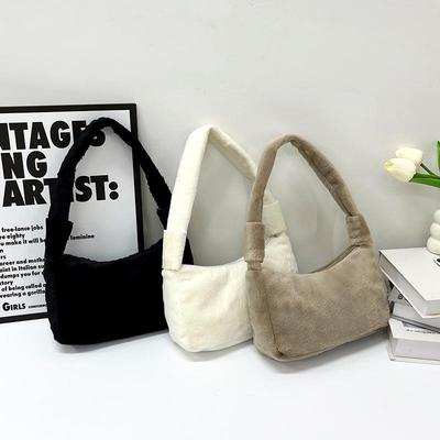 Women's Plush Underarm Bag: Lightweight, Fashionable, Furry Handheld Shoulder Bag