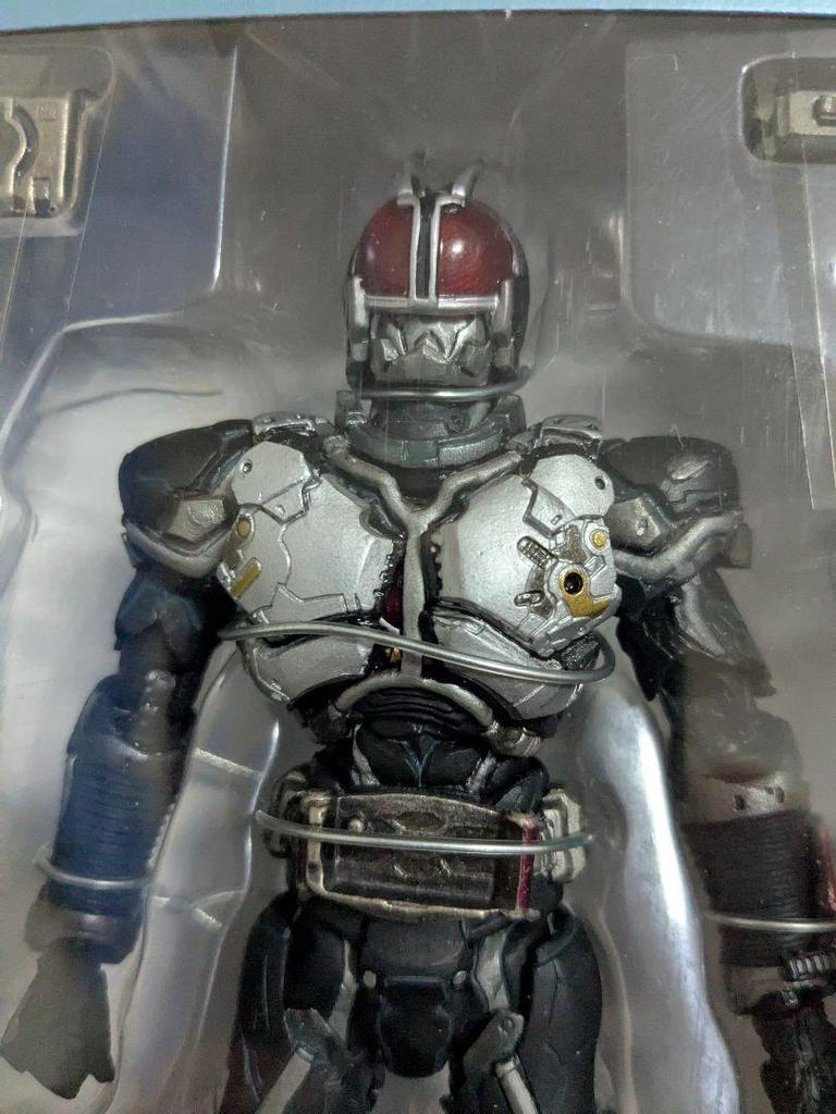 [USED] MASKED RIDER FAIZ AXEL FORM FIGURE