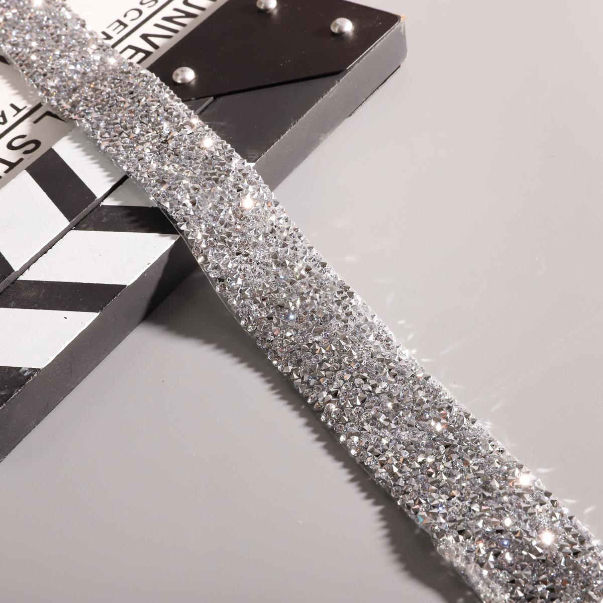 

0,91 метра Швейная отделка Кристальный мотив Стразы Горячей фиксации Лента-аппликатор с пришивными стразами Для платьев 3cm серебряный