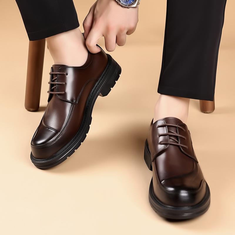 Black formal men's leather shoes Classic retro versatile style Daily leisure business party Elegant and handsome adult shoe