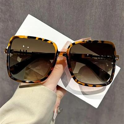 Vintage Oversized Zonnebril Mode Mannen Vrouwen Vierkante Monturen Brillen Trendy Ins Populair Kleurverloop Merk Design UV400 Zonnebrillen