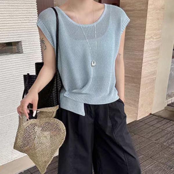 Women's White Knit Tank Top Round Neck Sleeveless Hollow Crochet Blouse Casual Loose Summer See-Through Cover Up