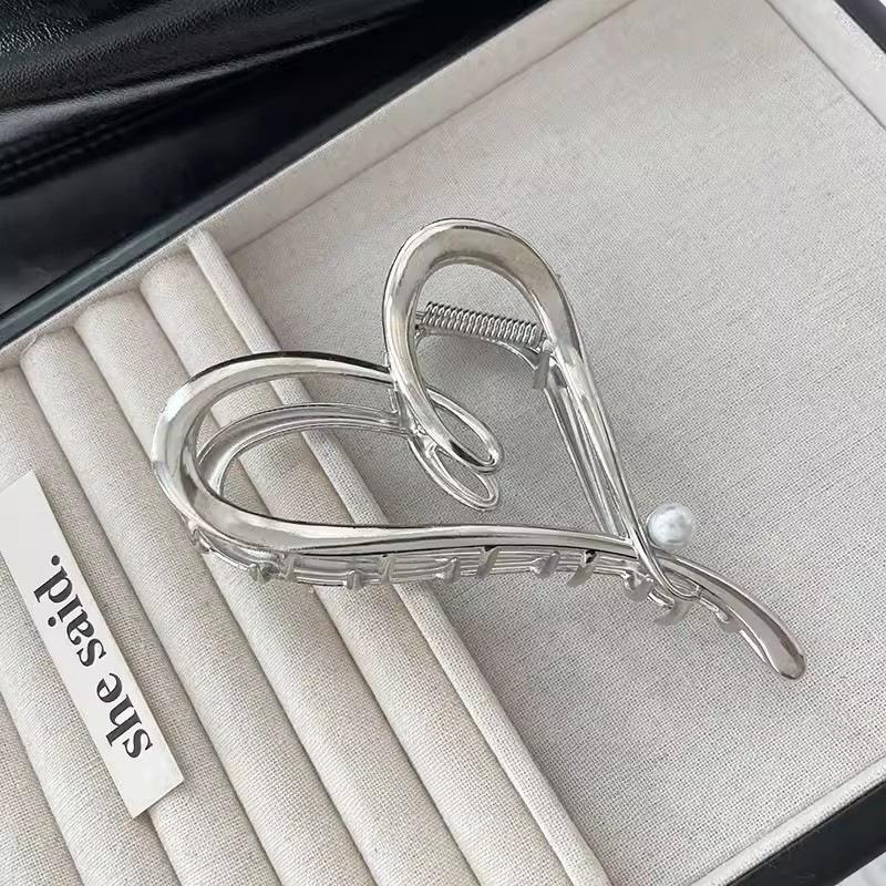 

4 см Сплав Полый Любовь Заколка для волос Серебристый Золотистый Модный Зажим для волос Крабы Для женщин Новые Аксессуары для волос Головной убор Заколка