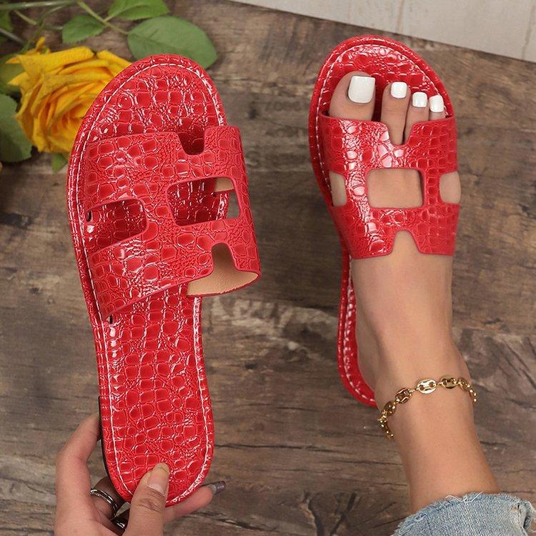 Women's Summer Luxurious Outwear Flat Bottom Slippers Tourist Beach Holiday Sandals Classic Fashion Leather Slides Outdoor