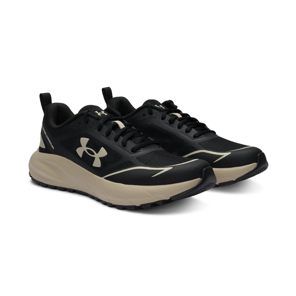 Under Armour Low top Outdoor Shoes Unisex Black 6014042-001