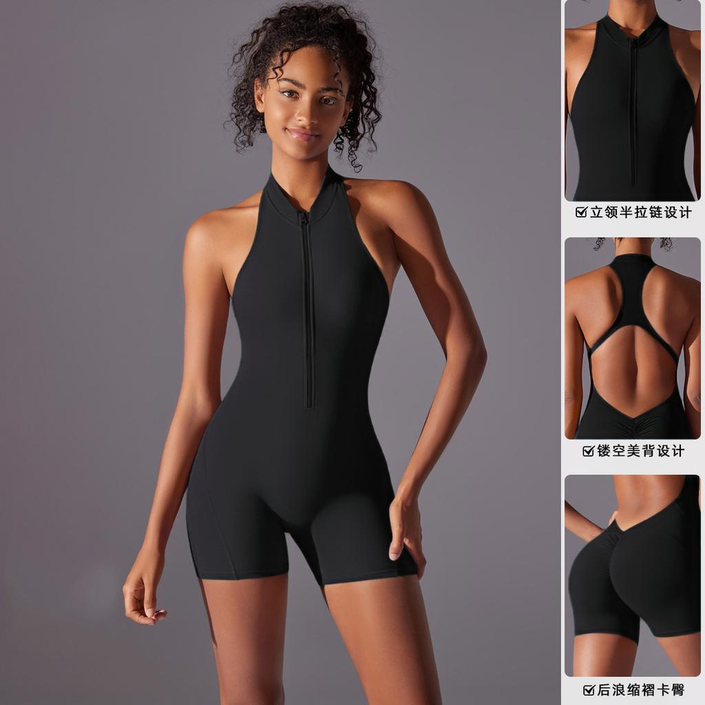 Sommar Scrunch Gym Jumpsuit Damträningsdräkt Korta set Sportoveraller för kvinna Träningsdräkt Yogakläder Dragkedja Träning Sportkläder Med bröst