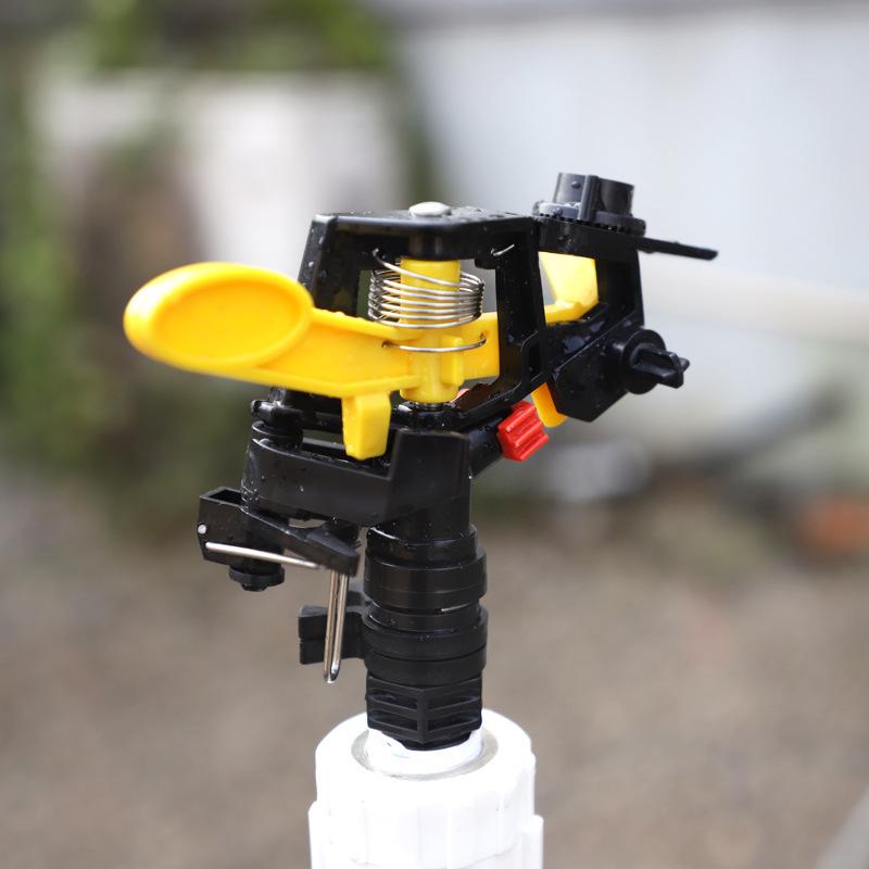 4-Point 360° Rotating Lawn & Garden Sprinkler - Adjustable Plastic Oscillating Arm for Irrigation