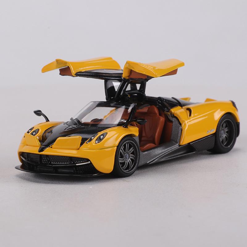 

HKM 1:64 Huayra Diecast Alloy Model Car Can Open The Door And The Hood