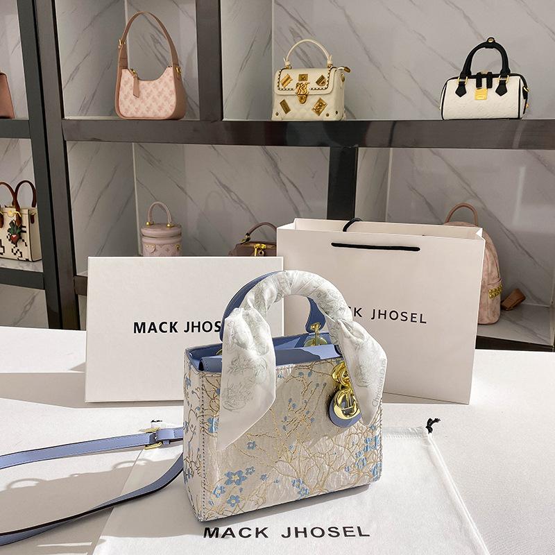 Nouveau Sac à Main Haut de Gamme et Tendance avec Sac à Main Daifei Brodé Bleu de Niche