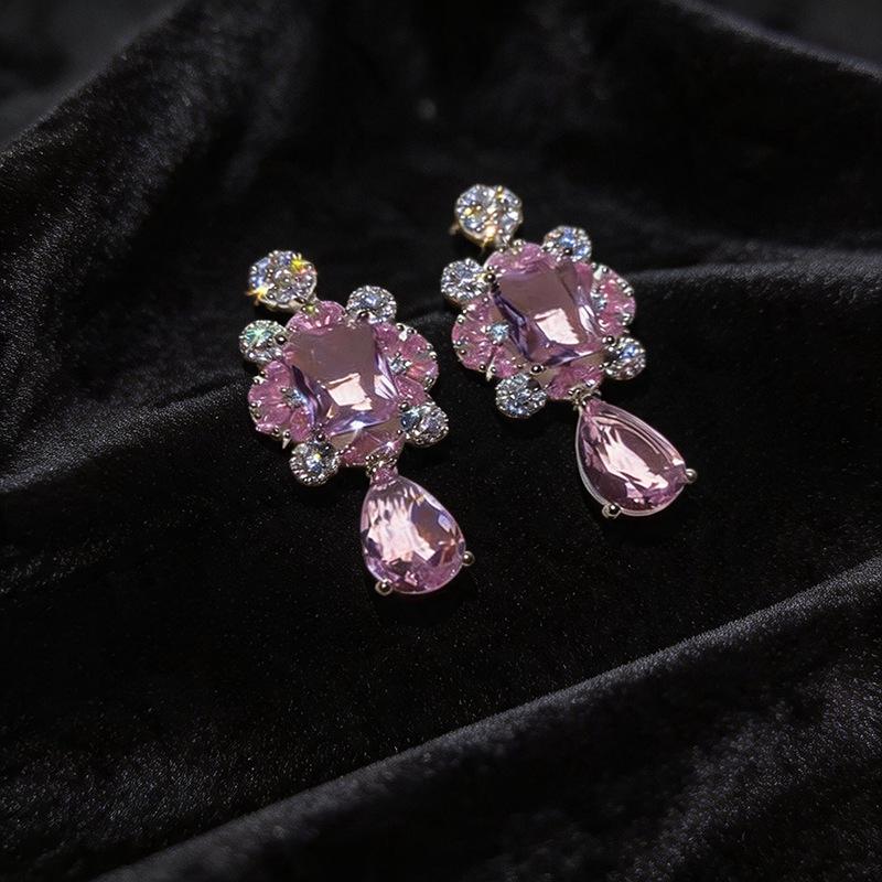 Silver Needle Luxury Zircon Water Drop Stud Earrings - Elegant European and Court-Style, High-end Design for Women.
