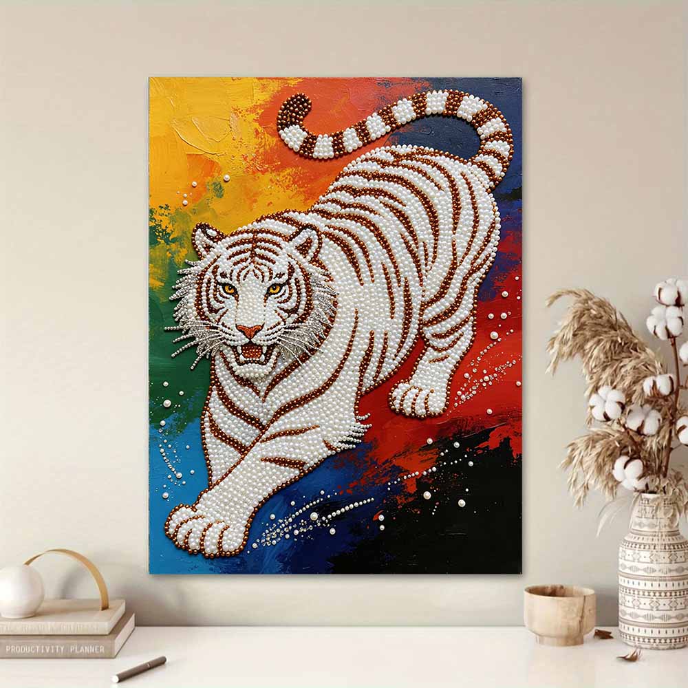 Majestic Tiger Pearl Kit 5D DIY Round Rhinestone Art for Adults Relaxing Handmade Wall Decor Holiday Gift Frameless