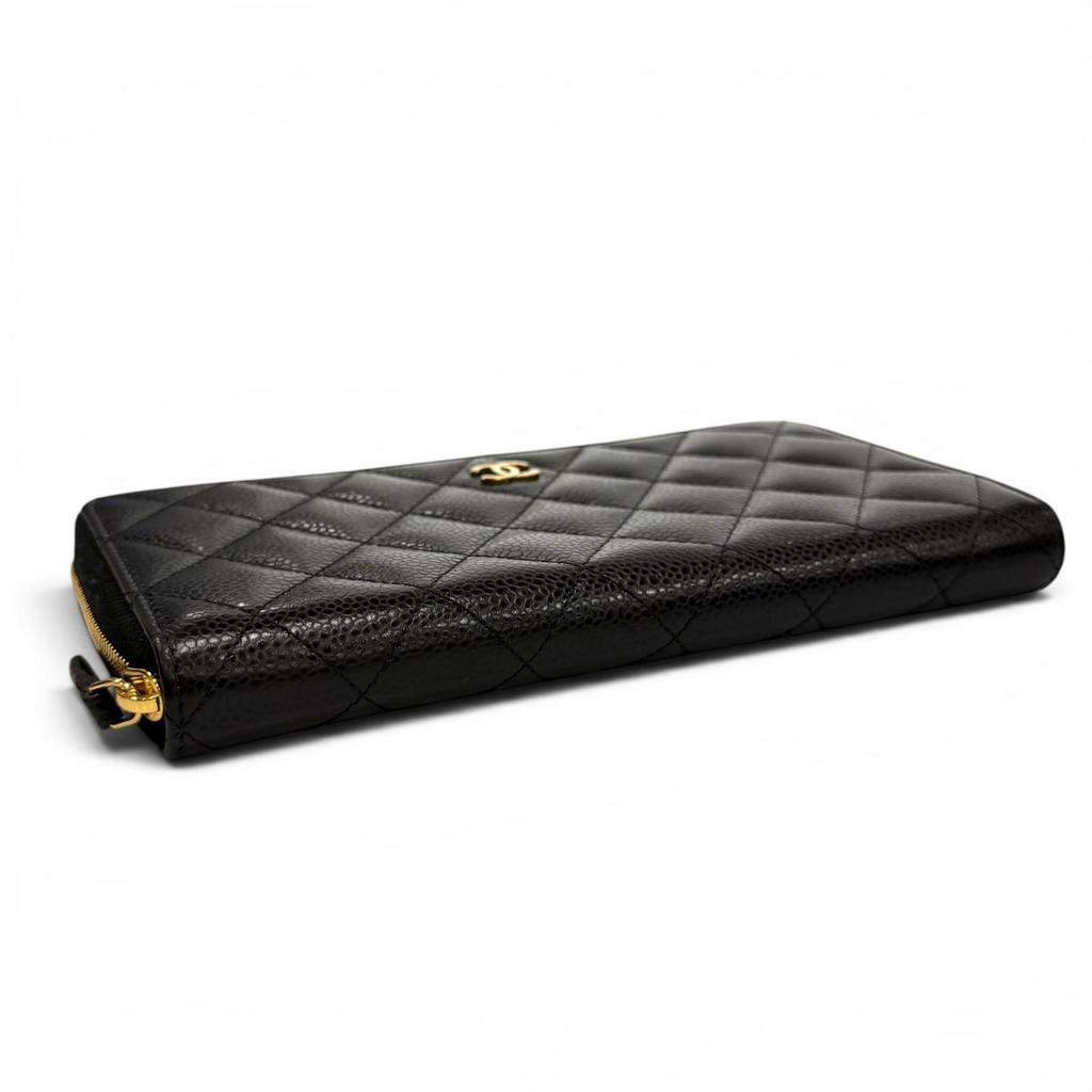 Very Good CHANEL Purse Black Caviar Skin Women AP0242 Used