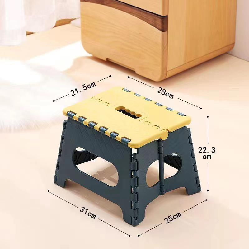 Durable Children's Folding Plastic Stool for Home and Kindergarten - Portable, Thickened, and Drop-Resistant.