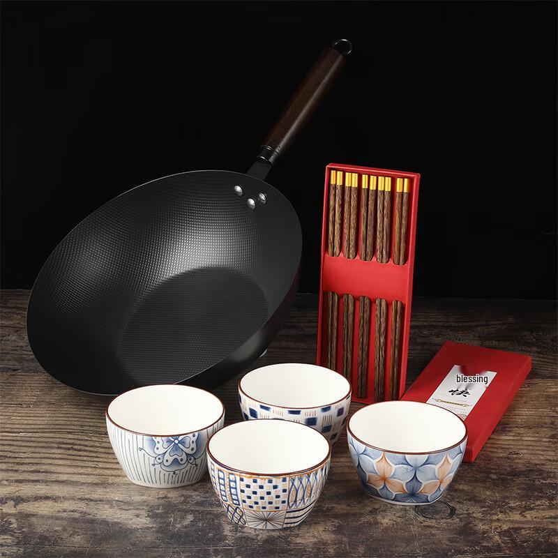Tuoxi Complete Iron Cookware and Tableware Set