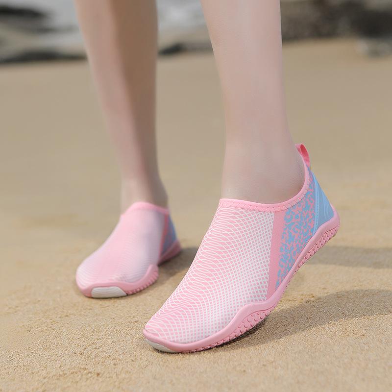 Unisex Beach & Water Sport Shoes: Diving, Snorkeling, Wading, Swimming, Soft Anti-Cut Barefoot Skin Shoes